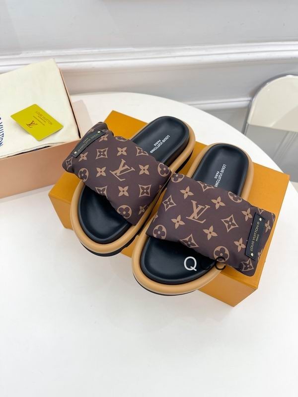 LV Men's Slippers 62